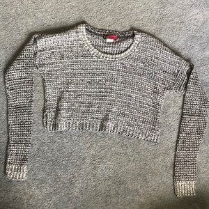 Cropped sweater